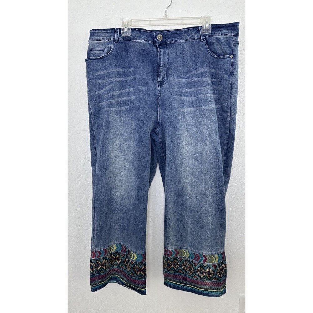 W.A.Y. Women's Jeans 20W Medium Wash Blue Embroidered Straight Leg Boho Grunge